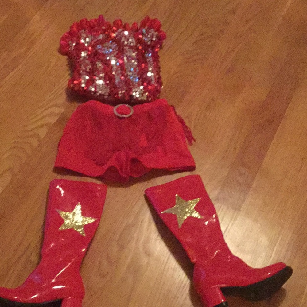 Girls dance outfit. Boots sold in a separate list.
